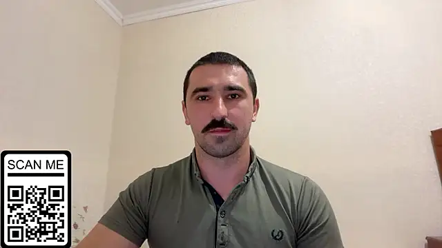 Snapshot of Hard_to_Obey chatting on September 27, 2025, 6:03 pm Hard to Obey online show from September 27, 2025, 6:03 pm