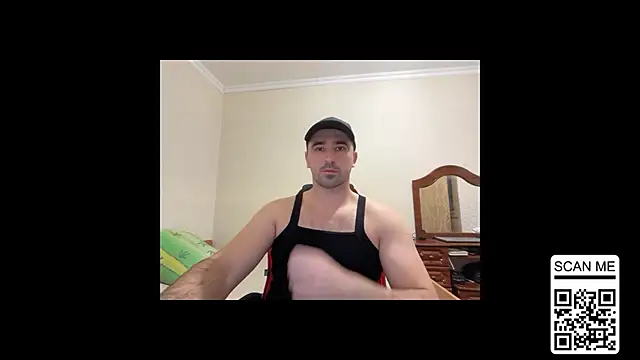 Snapshot of Hard_to_Obey chatting on December 3, 2025, 7:24 pm Hard to Obey online show from December 3, 2025, 7:24 pm