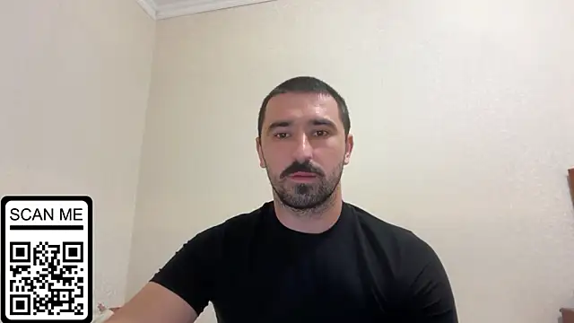 Snapshot of Hard_to_Obey chatting on September 25, 2025, 6:14 pm Hard to Obey online show from September 25, 2025, 6:14 pm