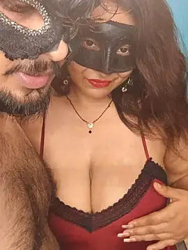 Snapshot of sexy42couple chatting on July 3, 2026, 8:48 pm sexy42couple online show from July 3, 2026, 8:48 pm