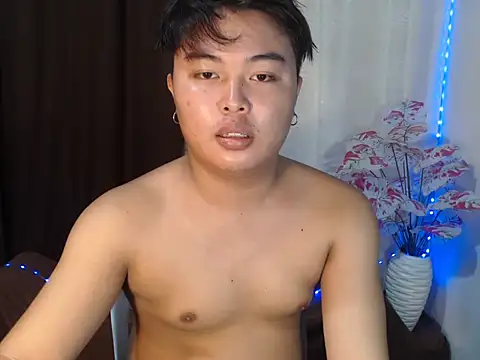 Snapshot of Lustfulljohnx chatting on July 20, 2026, 1:24 pm Lustfulljohnx online show from July 20, 2026, 1:24 pm