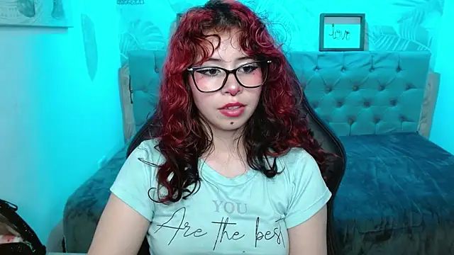 Snapshot of Lily_tk chatting on September 13, 2025, 8:03 am Lily tk online show from September 13, 2025, 8:03 am