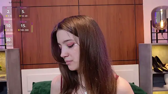 Snapshot of Alison_kisss chatting on June 16, 2026, 3:45 pm Alison kisss online show from June 16, 2026, 3:45 pm