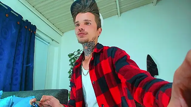 Gold Loyal77 online show from September 18, 2025, 4:59 am