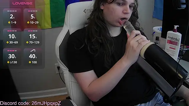 Snapshot of Elli-Ixby chatting on September 19, 2025, 2:54 pm Elli-Ixby online show from September 19, 2025, 2:54 pm