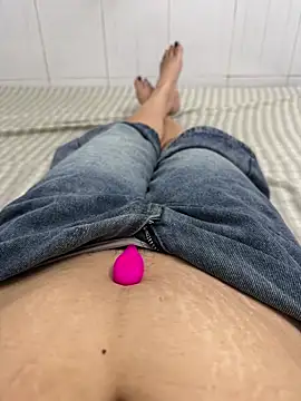 Snapshot of sharon-Hanna chatting on March 24, 2026, 1:49 am sharon-Hanna online show from March 24, 2026, 1:49 am