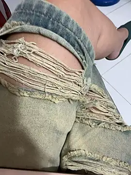 Snapshot of sharon-Hanna chatting on March 10, 2026, 1:20 am sharon-Hanna online show from March 10, 2026, 1:20 am