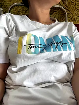 sharon-Hanna online show from September 24, 2025, 3:35 am