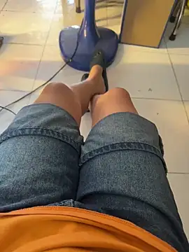 Snapshot of sharon-Hanna chatting on March 25, 2026, 12:44 am sharon-Hanna online show from March 25, 2026, 12:44 am