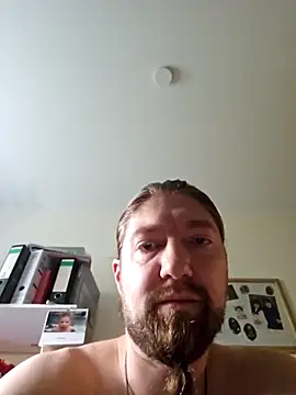 Atawolf87 online show from October 31, 2025, 8:11 am