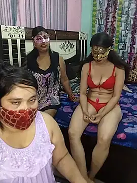 Snapshot of Sexy_anaamika chatting on November 4, 2025, 8:40 am Sexy anaamika online show from November 4, 2025, 8:40 am