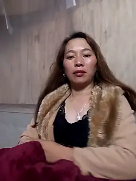 Snapshot of Bianly chatting on November 17, 2025, 10:47 pm Bianly online show from November 17, 2025, 10:47 pm