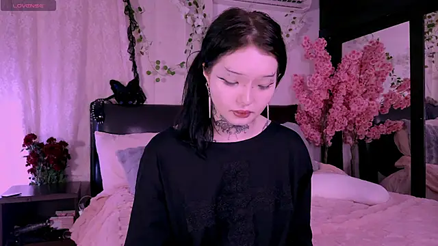 Snapshot of Lein_Bone chatting on October 27, 2025, 12:11 am Lein Bone online show from October 27, 2025, 12:11 am