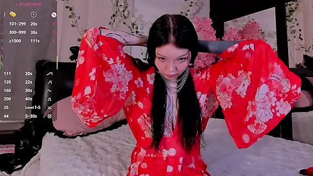 Snapshot of Lein_Bone chatting on October 16, 2025, 12:19 am Lein Bone online show from October 16, 2025, 12:19 am