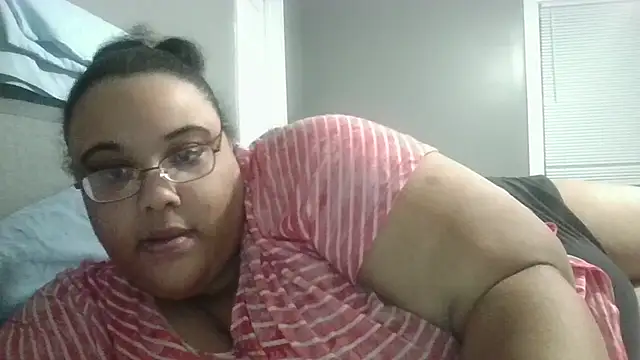 SexyBBW10790 online show from February 9, 2026, 1:14 am