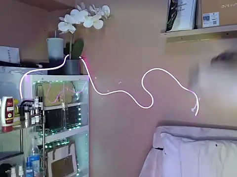 skinny gracie online show from October 25, 2025, 3:38 am