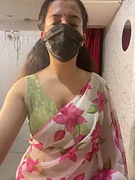 Snapshot of MONA_0213 chatting on October 11, 2025, 7:15 pm MONA 0213 online show from October 11, 2025, 7:15 pm