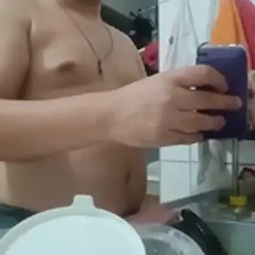 Snapshot of Crocante_Hot chatting on June 23, 2026, 12:19 am Crocante Hot online show from June 23, 2026, 12:19 am