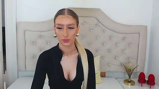 Snapshot of NatalieSensual chatting on January 16, 2026, 11:25 am NatalieSensual online show from January 16, 2026, 11:25 am