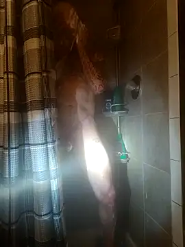 Snapshot of ShawnandDani7074 chatting on March 9, 2026, 6:28 am ShawnandDani7074 online show from March 9, 2026, 6:28 am