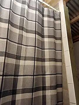 Snapshot of ShawnandDani7074 chatting on March 29, 2026, 8:38 am ShawnandDani7074 online show from March 29, 2026, 8:38 am