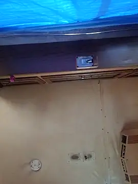 Snapshot of ShawnandDani7074 chatting on March 25, 2026, 2:27 pm ShawnandDani7074 online show from March 25, 2026, 2:27 pm