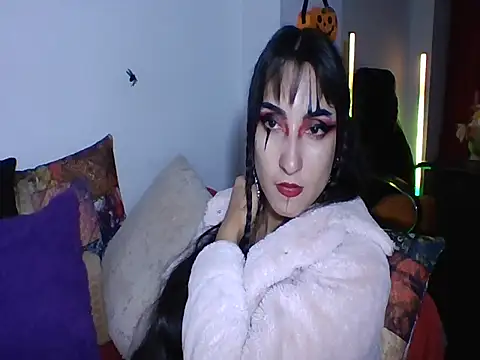 Snapshot of a_miss chatting on October 31, 2025, 4:31 am a miss online show from October 31, 2025, 4:31 am