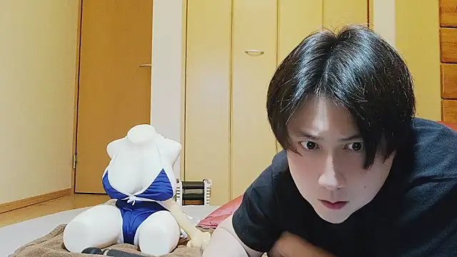 Snapshot of oyu_kun chatting on March 25, 2026, 11:31 am oyu kun online show from March 25, 2026, 11:31 am