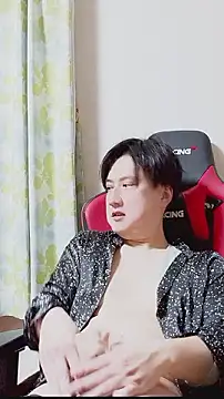 Snapshot of oyu_kun chatting on February 5, 2026, 1:07 pm oyu kun online show from February 5, 2026, 1:07 pm