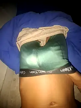 Kaiky0 online show from December 19, 2025, 6:05 am