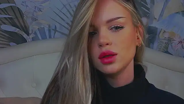 Snapshot of MarilynNova chatting on March 21, 2026, 4:57 am MarilynNova online show from March 21, 2026, 4:57 am