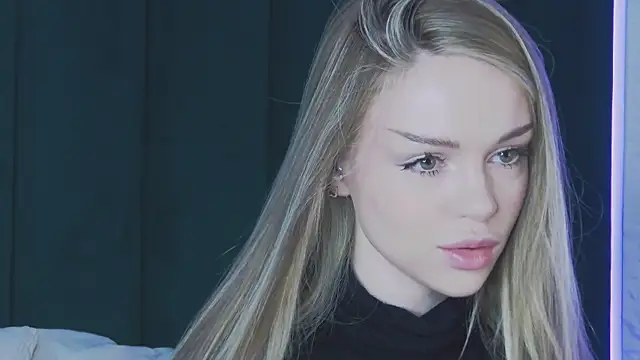 Snapshot of MarilynNova chatting on April 7, 2026, 4:58 am MarilynNova online show from April 7, 2026, 4:58 am