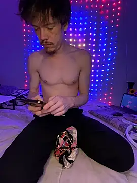 Snapshot of SalemStratton chatting on February 6, 2026, 2:18 am SalemStratton online show from February 6, 2026, 2:18 am