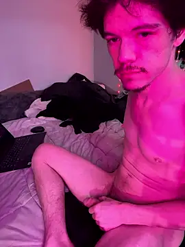 Snapshot of SalemStratton chatting on January 13, 2026, 3:05 pm SalemStratton online show from January 13, 2026, 3:05 pm