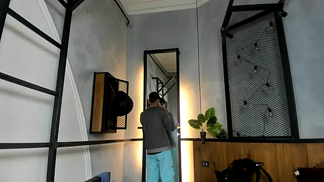 Snapshot of Dani_mc1 chatting on October 25, 2025, 11:31 am Dani mc1 online show from October 25, 2025, 11:31 am