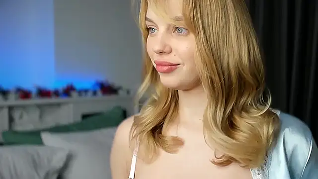 LilyFlamee online show from January 9, 2026, 2:40 am