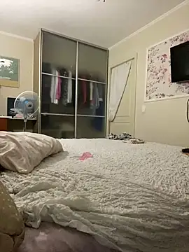 Snapshot of missevacrystal chatting on September 10, 2025, 5:56 pm missevacrystal online show from September 10, 2025, 5:56 pm