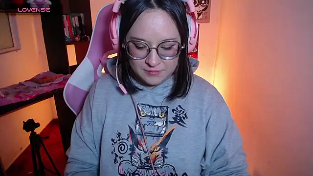 Snapshot of _Jaade_p_ chatting on December 18, 2025, 3:00 am Jaade p online show from December 18, 2025, 3:00 am