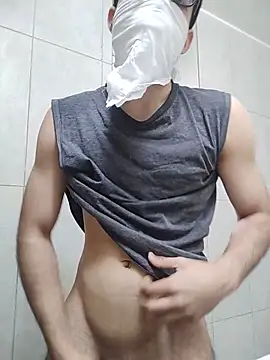 mrmasseur06 online show from May 27, 2026, 8:43 am