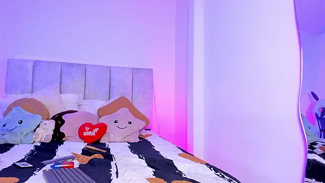 Baby Steff online show from October 20, 2025, 3:52 am