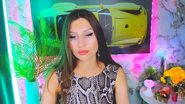 Mollyinyourmind online show from September 12, 2025, 8:30 pm