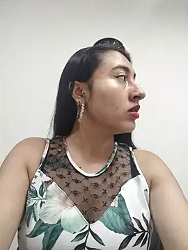 AMATISTA  16 online show from October 4, 2025, 12:17 pm