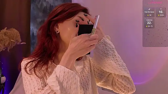 Snapshot of WendyGilber chatting on November 24, 2025, 9:42 am WendyGilber online show from November 24, 2025, 9:42 am