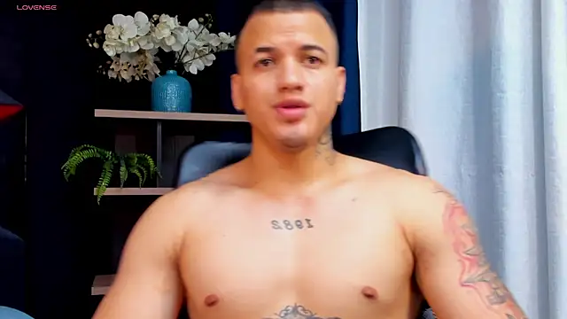 rocoo santos online show from September 24, 2025, 6:42 am