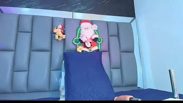 Snapshot of Roxana_gomez chatting on November 29, 2025, 3:06 am Roxana gomez online show from November 29, 2025, 3:06 am