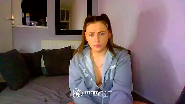 MARRIED-MAN-FETISH online show from February 13, 2026, 4:23 am