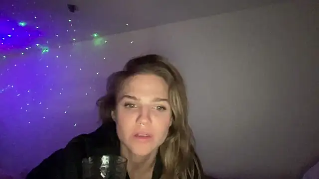 Snapshot of sweetceeme chatting on February 7, 2026, 4:53 am sweetceeme online show from February 7, 2026, 4:53 am