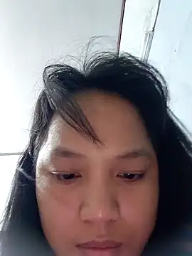 Snapshot of Anny-ly chatting on December 4, 2025, 4:17 pm Anny-ly online show from December 4, 2025, 4:17 pm