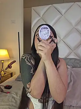 Abby Garciaa online show from November 25, 2025, 7:58 pm