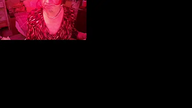 TransFionaLuv online show from December 2, 2025, 12:18 pm